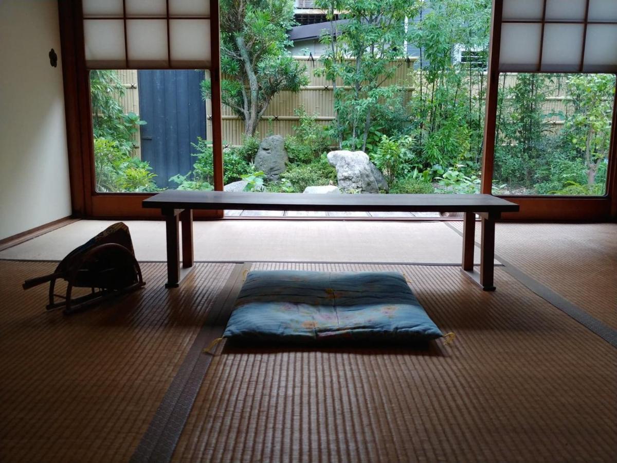 旧鈴木邸 女性専用 Apartment Matsuyama  Exterior foto