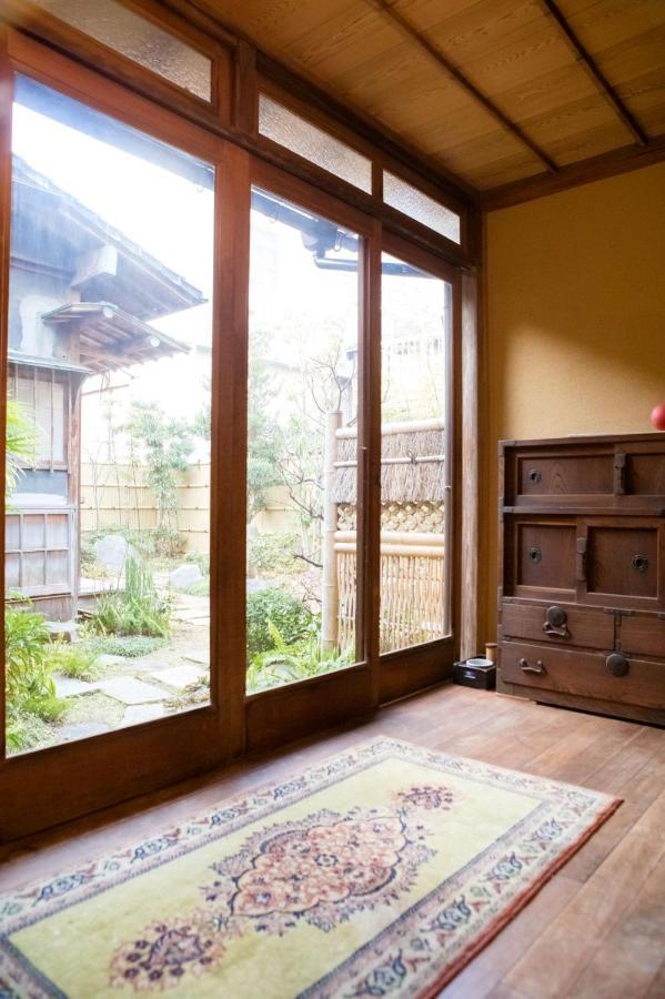旧鈴木邸 女性専用 Apartment Matsuyama  Exterior foto
